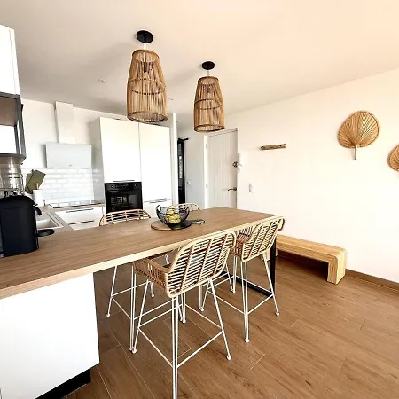 Appt Bord De Mer,clim & Parking アパート ラ・グランド・モット